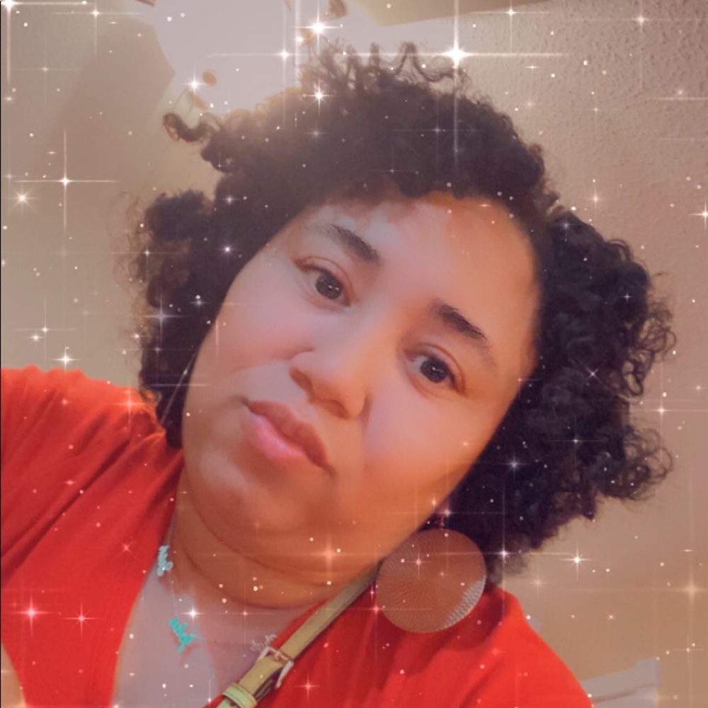 Meet your Posher, La'toya m. f.